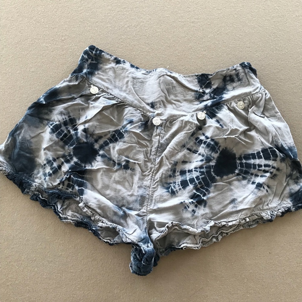 AEO TIE DYE SHORTS